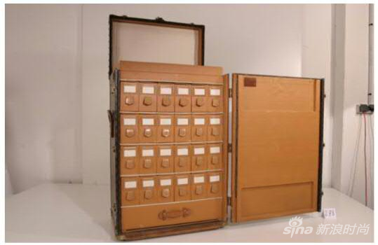 路易威登的百年骨董观光箱
