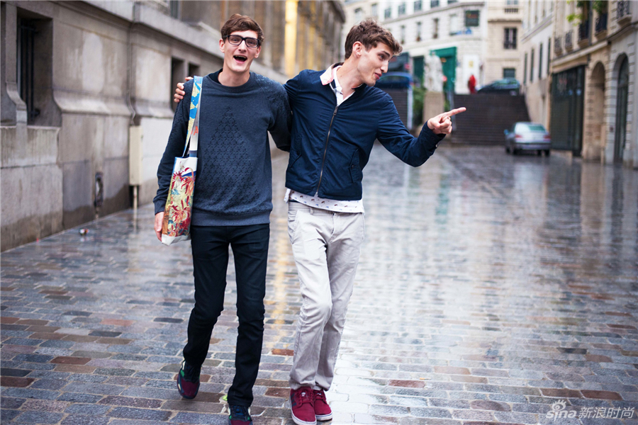 Yannick Abrath和Charlie France在Hermes 2015春夏男装秀后