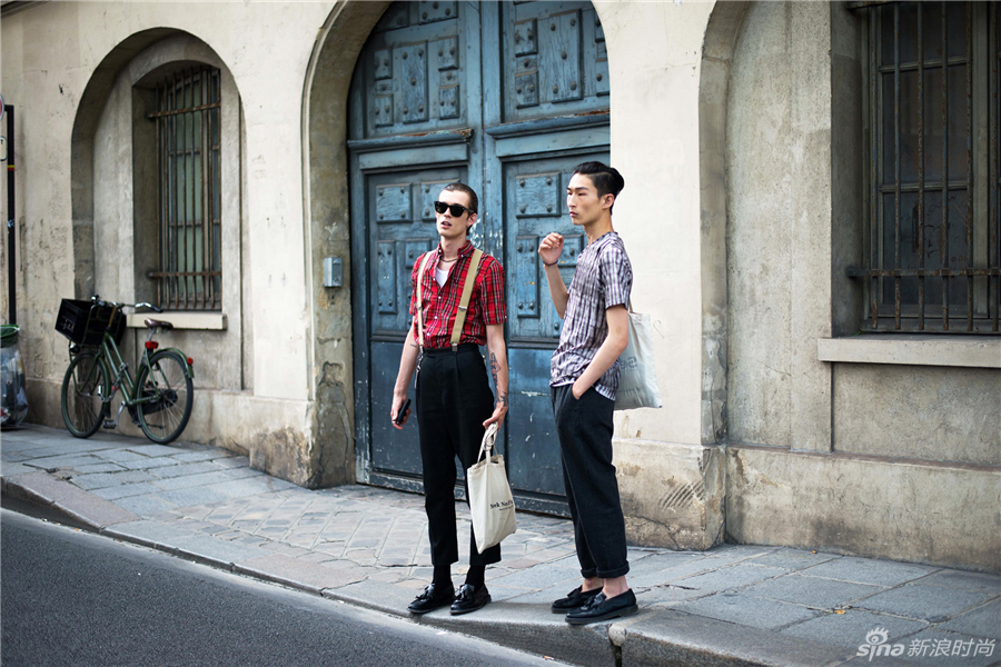 Niall Underwood和Sang Woo Kim在Haider Ackermann 2015春夏男装秀后
