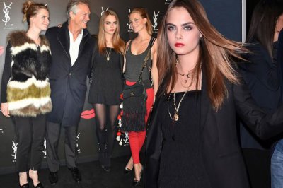 超模卡拉·迪瓦伊携家人出席伦敦时尚派对