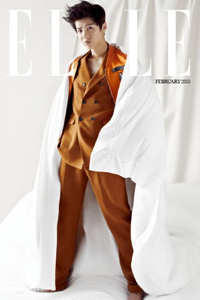 鹿晗登《ELLE》杂志封面 清新暖男展慵懒诱惑魅力