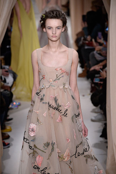 盘点2015年度春夏装流行趋势之最 华伦天奴(Valentino)