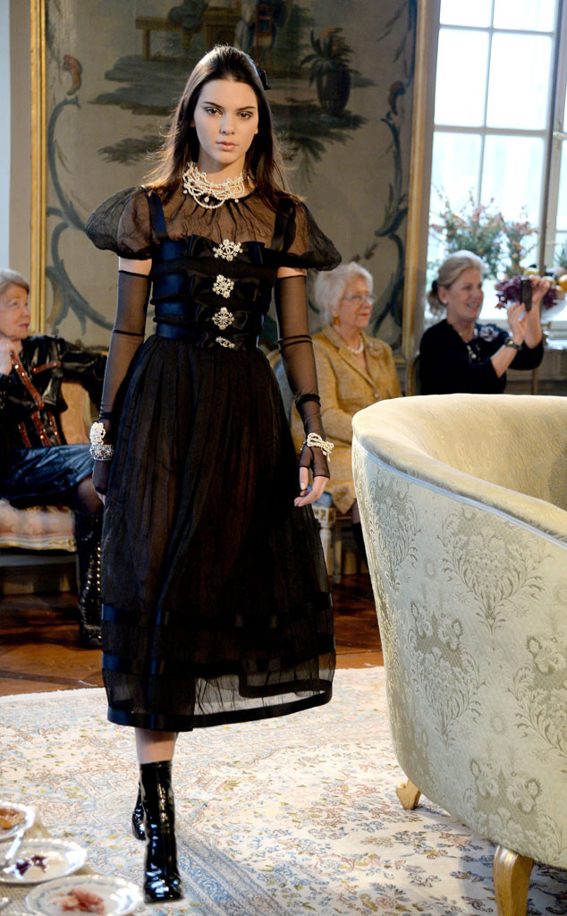 CHANEL PRE-FALL 2015