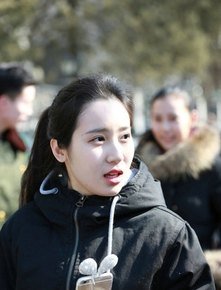 又是一年艺考时 现场素颜美女谁最出挑
