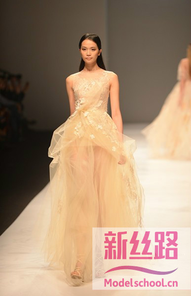 新丝路学员助力WE COUTURE 2015A/W高级订制系列发布