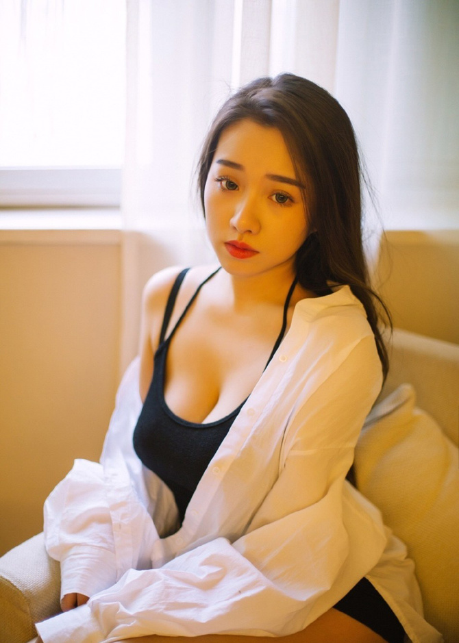 2015最美艺考生火辣身材 秒变女神