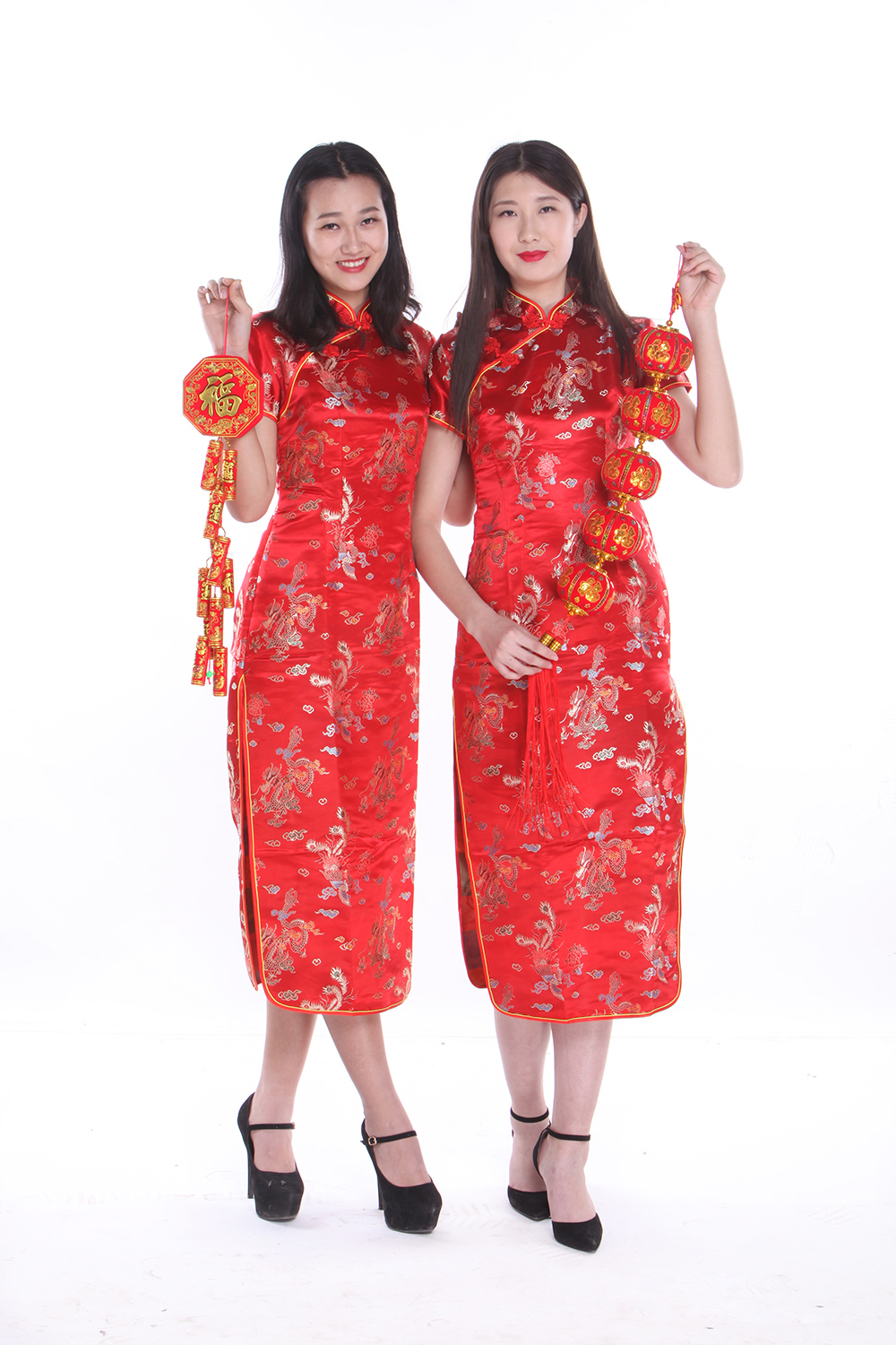 又是一年元宵时 新丝路祝大家元宵节快乐