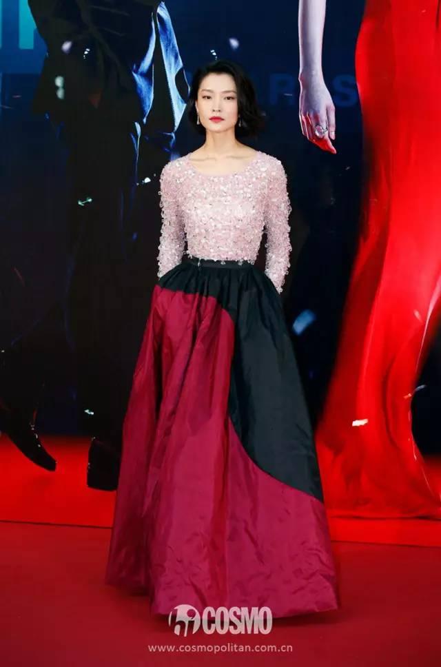 气质能比王菲刘雯更胜一筹的中国女星也只有她了