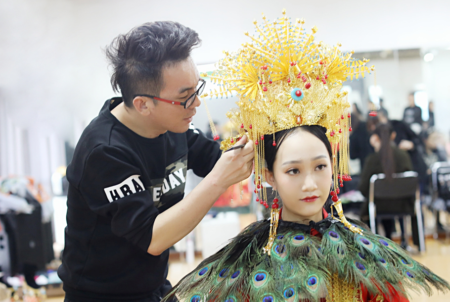 模特造型化妆课 大制作 现场