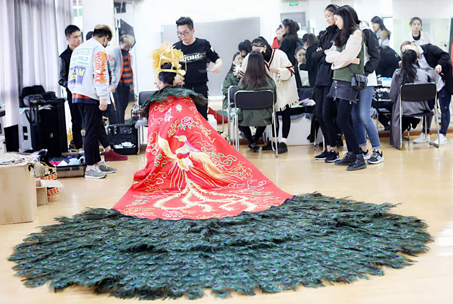 模特造型化妆课 大制作 现场