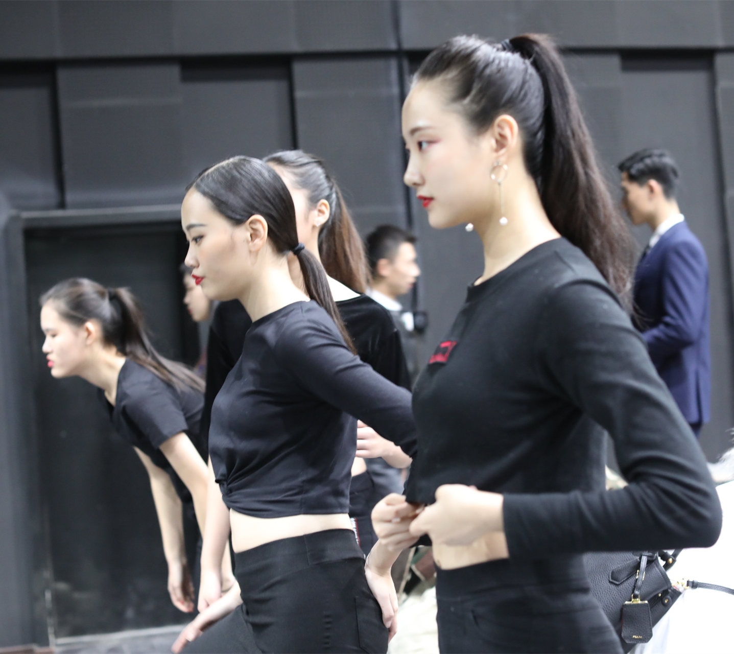 北京新丝路模特学校 模特们 参加网络综艺节目 造美 面试现场
