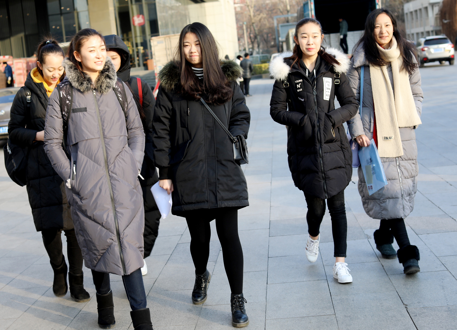 我们的学生模特 参加2018北京服装学院 艺考大军 现场