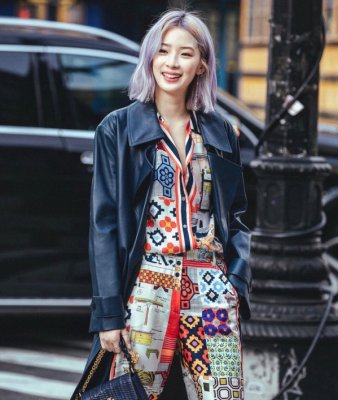 Irene Kim薰衣草紫发惊艳时装周，没想到竟是韩国最会穿的模特