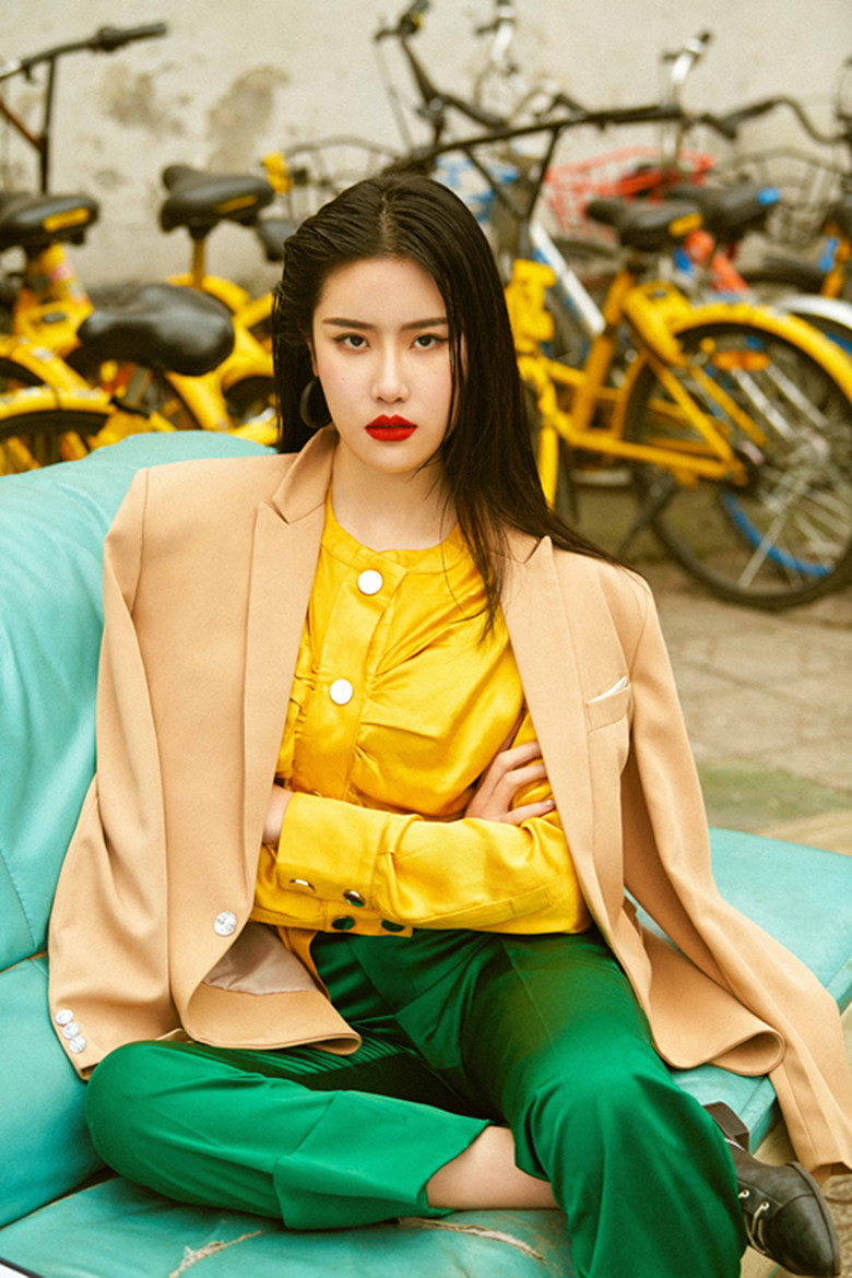 新时代模特|李莎丽