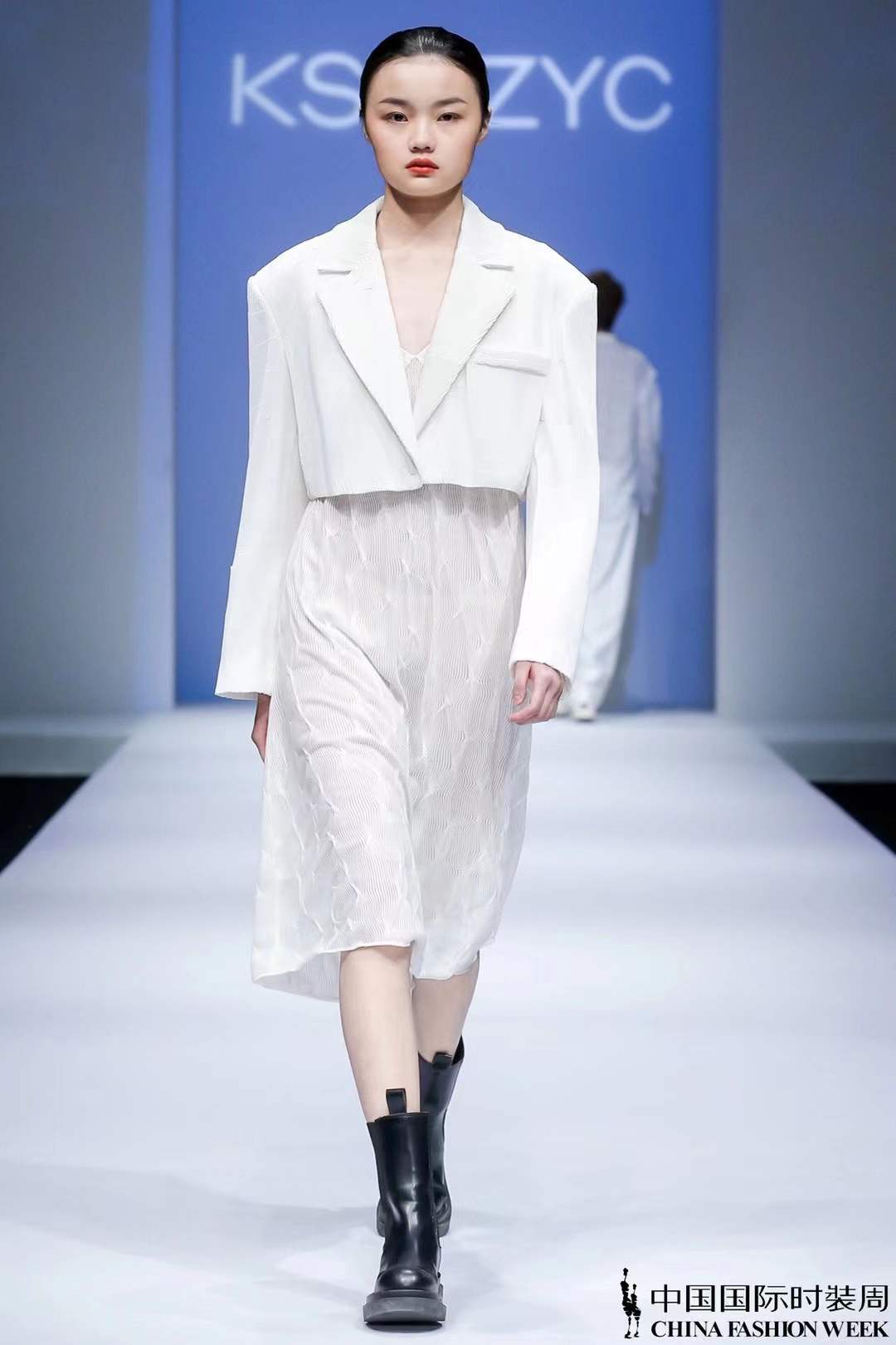 杨雅丽