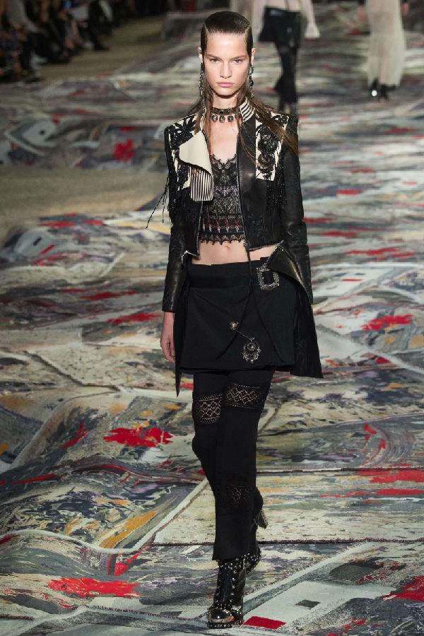 不同类型的模特们风格也一样不同