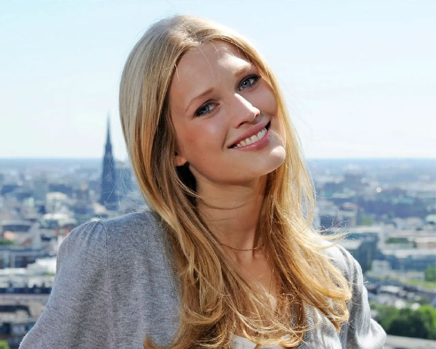 德国超模托妮·伽恩Toni Garrn